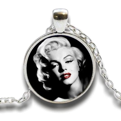 Vintage Marilyn Monroe Hanger